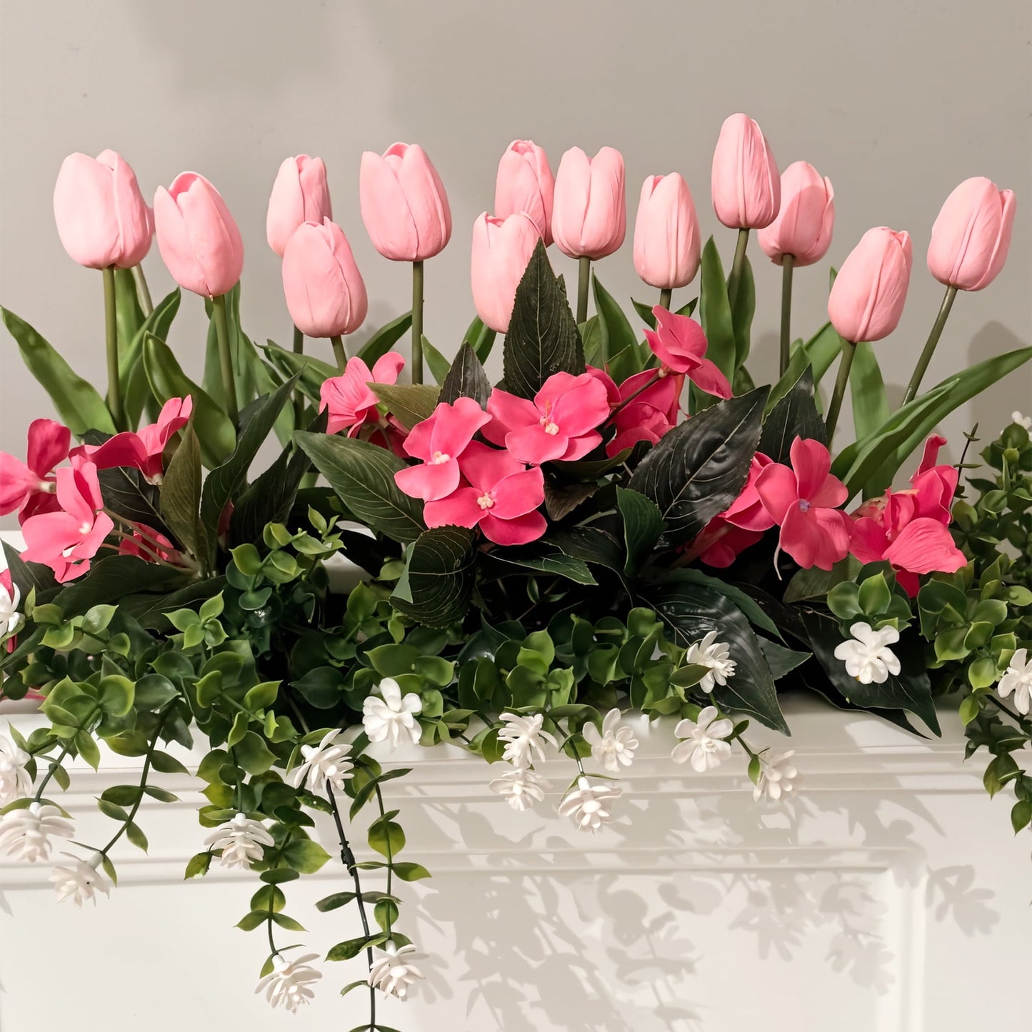 Scidweet 20 Pcs Artificial Flowers Fake Tulip, Pink Tulip for Spring Indoor Table Wedding Decorations Mother's Day Easter Gifts