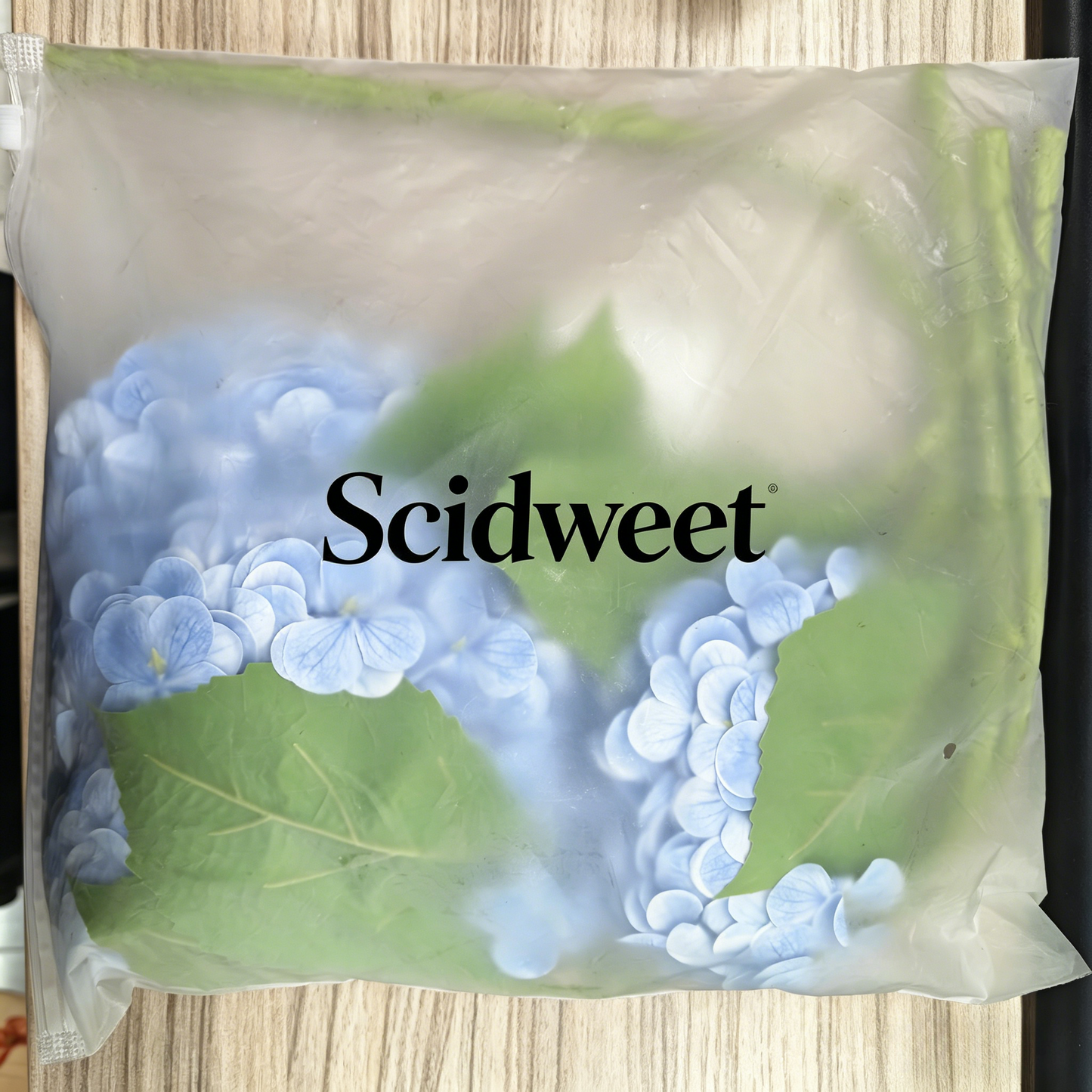 Scidweet 4 Pcs Artificial Hydrangea Fake Flowers, 19.3" Real Touch Latex Faux Plants Fake Hydrangea Flowers for Spring Summer Indoor Outdoor Home Table Wedding Decoration, Light Blue
